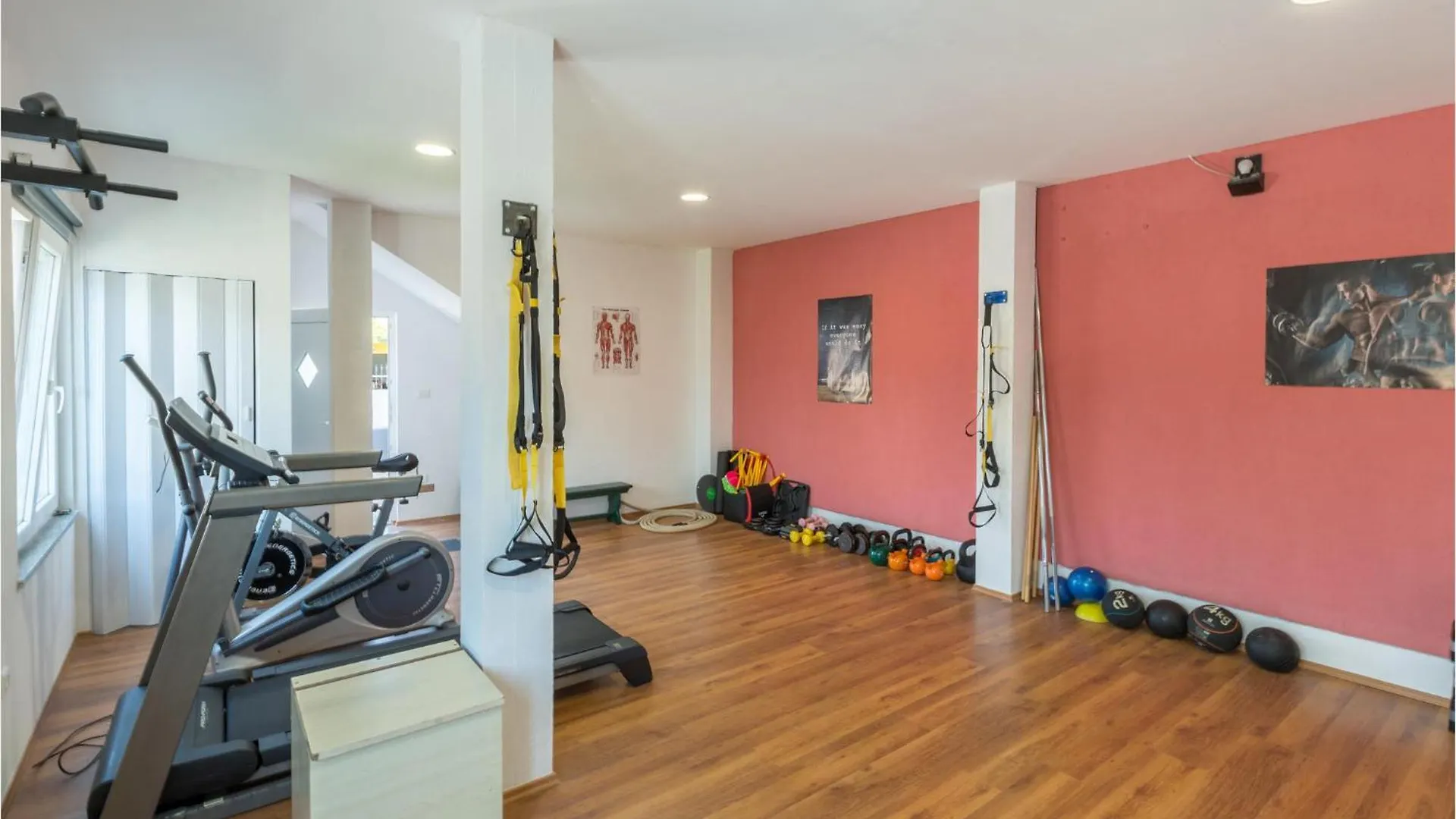 Gorgeous Home In Pula With Wifi Kroatië